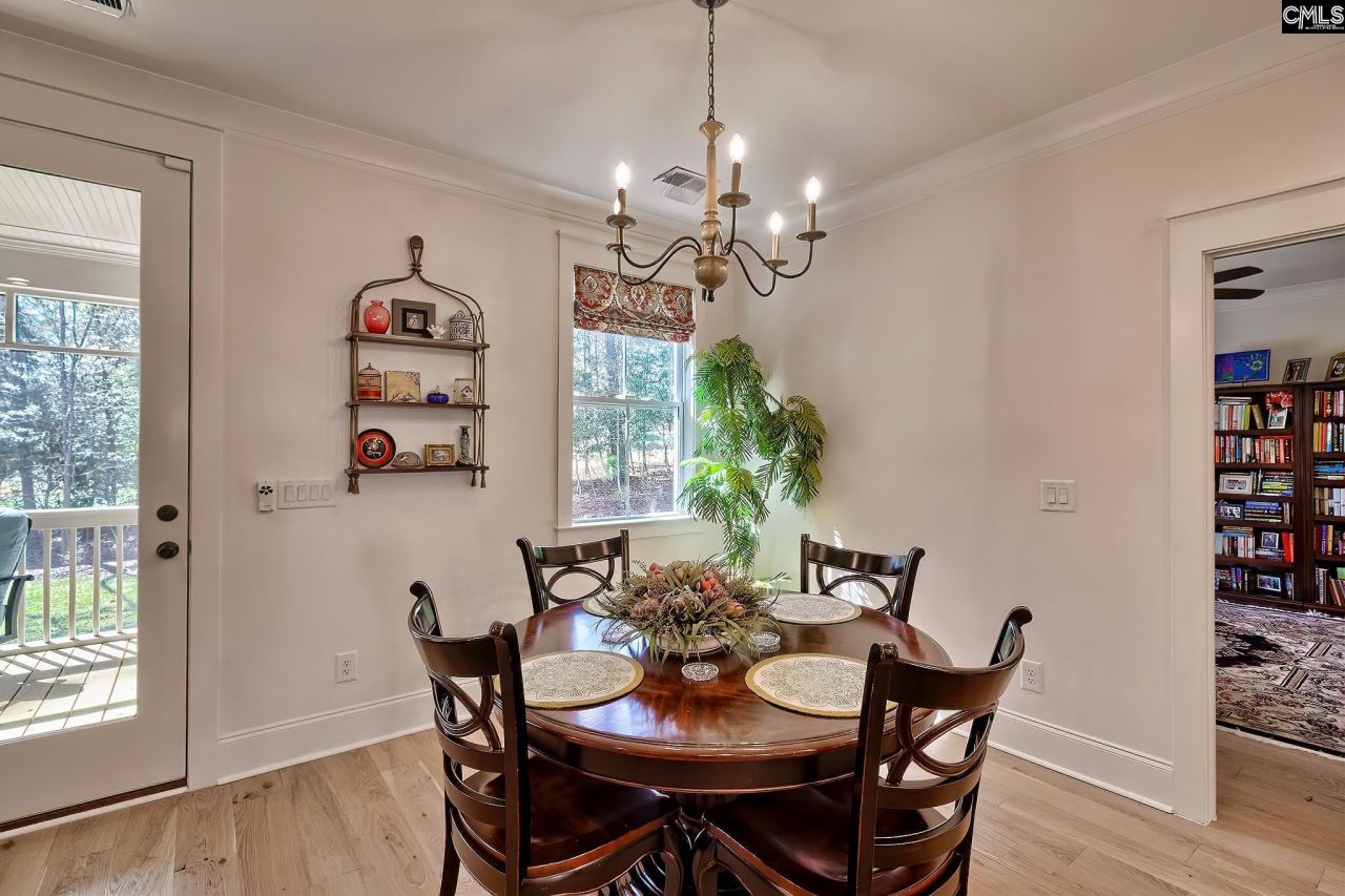 216 Clayborn Drive  Photo 17