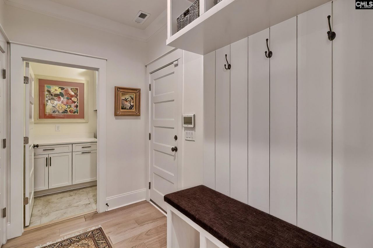 216 Clayborn Drive  Photo 25