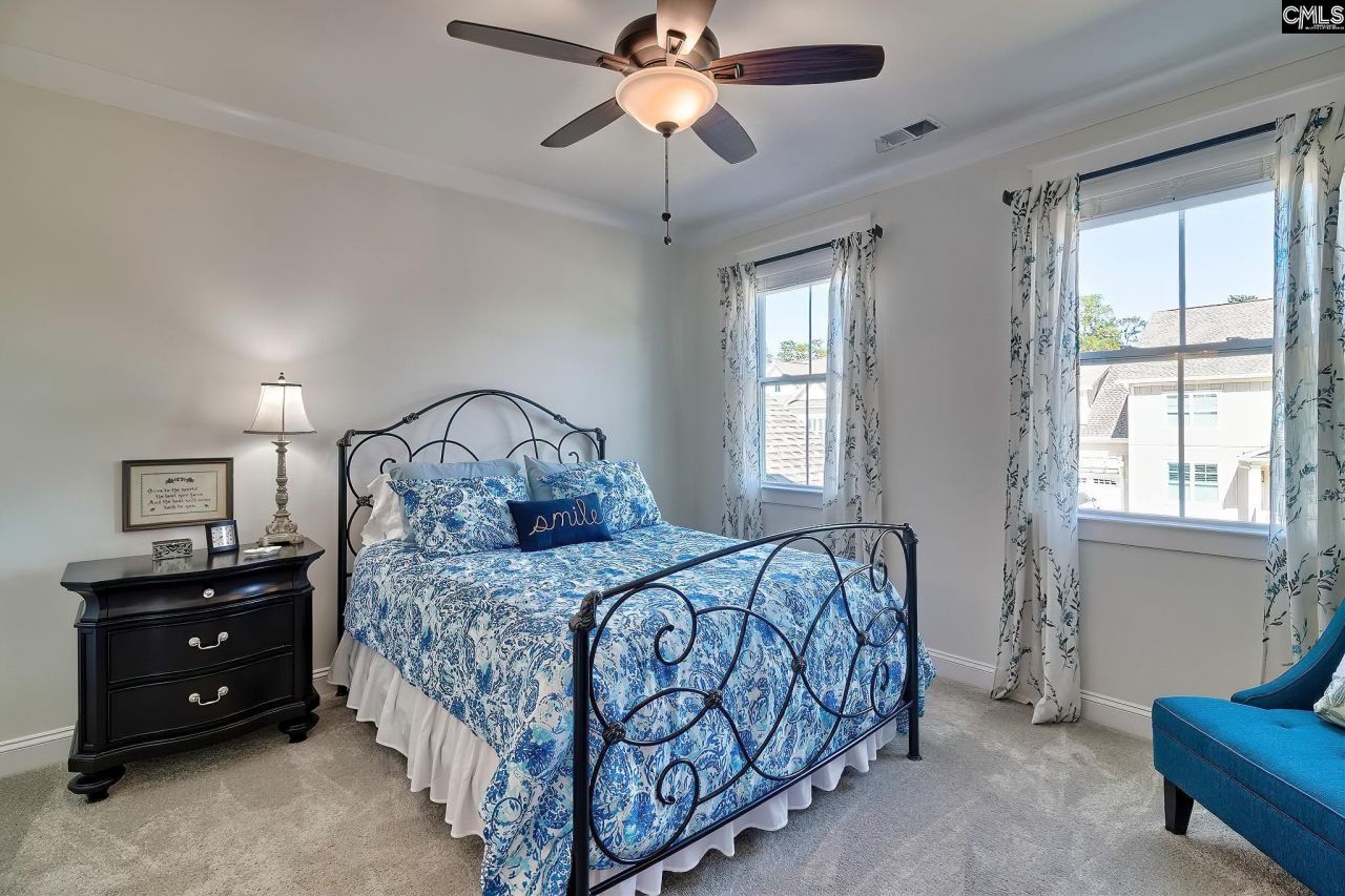 216 Clayborn Drive  Photo 33