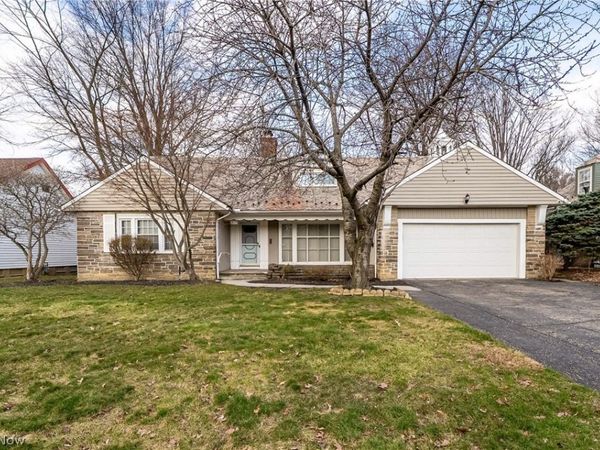 1315 Forest Hills Boulevard, Cleveland Heights, OH 44118