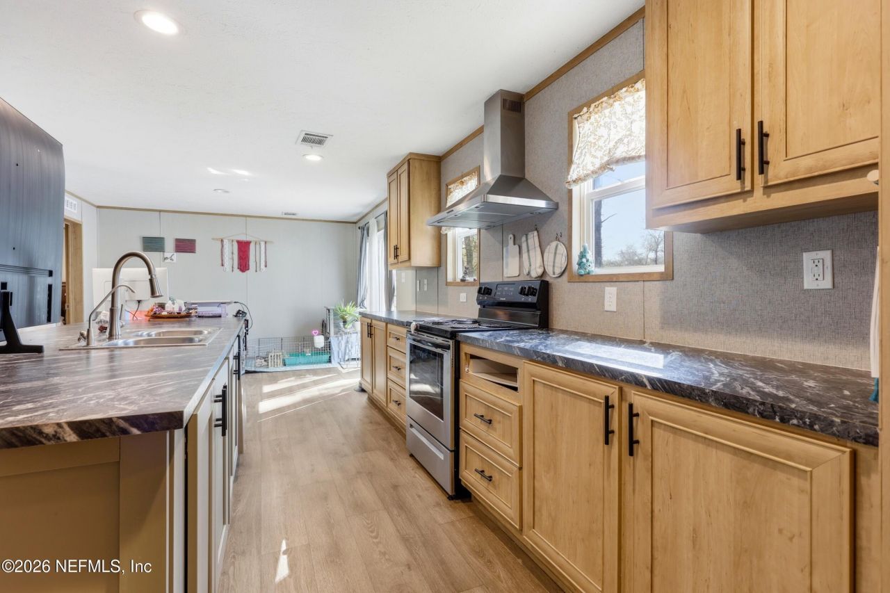 10555 Yeager Avenue, Hastings, FL 32145 Photo