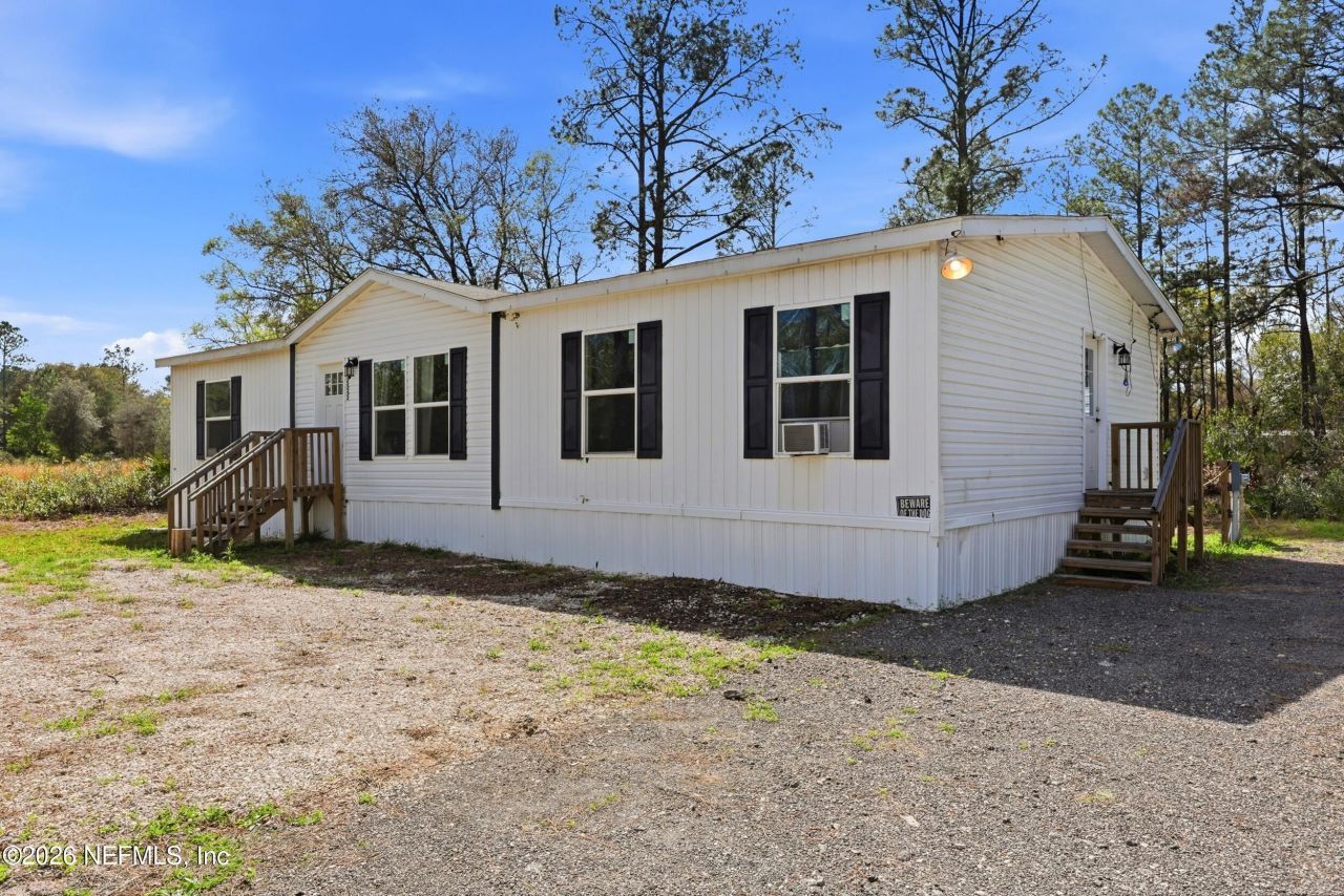 10555 Yeager Avenue, Hastings, FL 32145 Photo