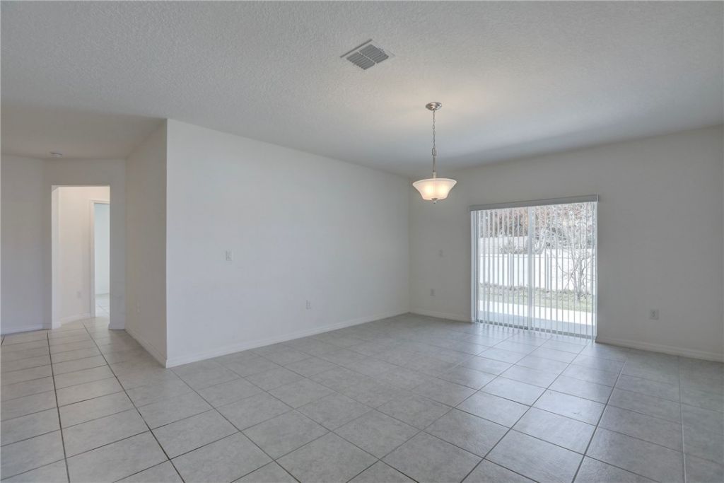 406 Easy Street, Sebastian, FL 32958 Photo