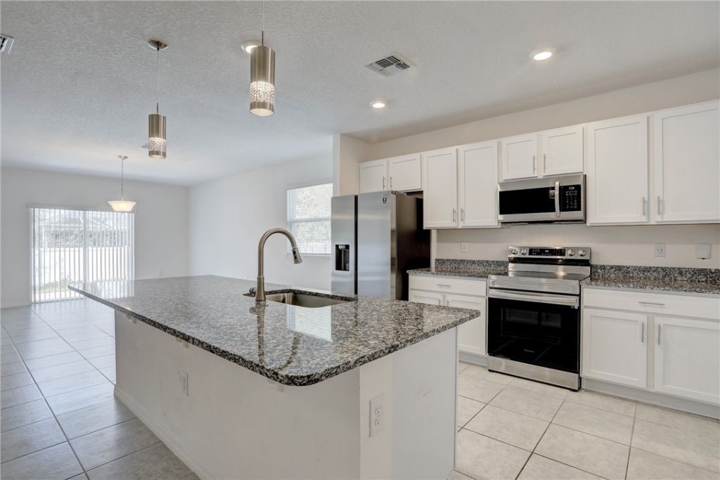 406 Easy Street, Sebastian, FL 32958 Photo