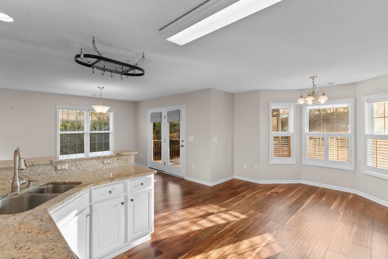 24 Wildflower Trail Photo 7