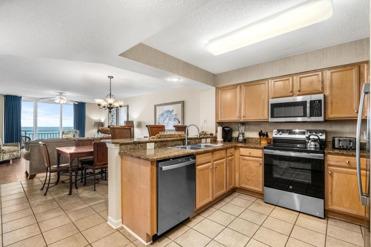 1625 S Ocean Blvd. Photo 10