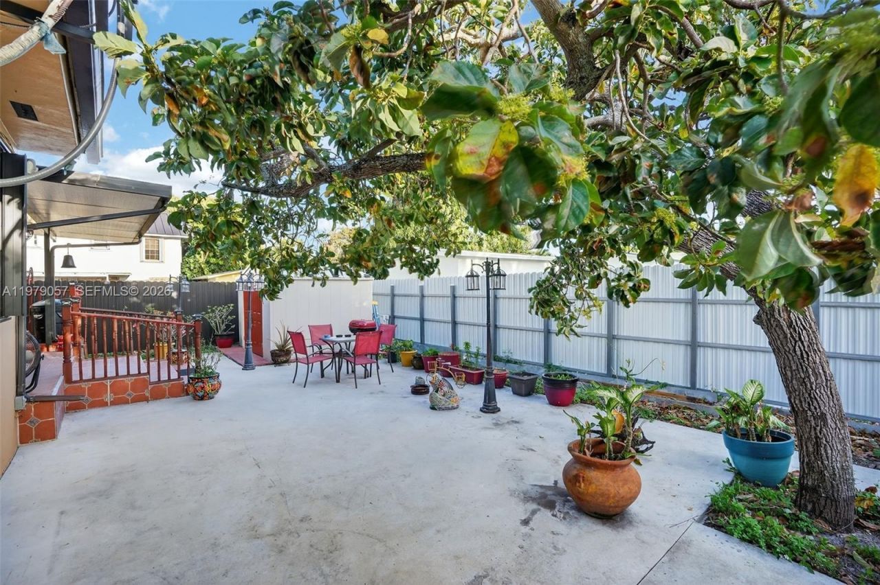 3166 SW 22nd Ter, Miami, FL 33145 Photo