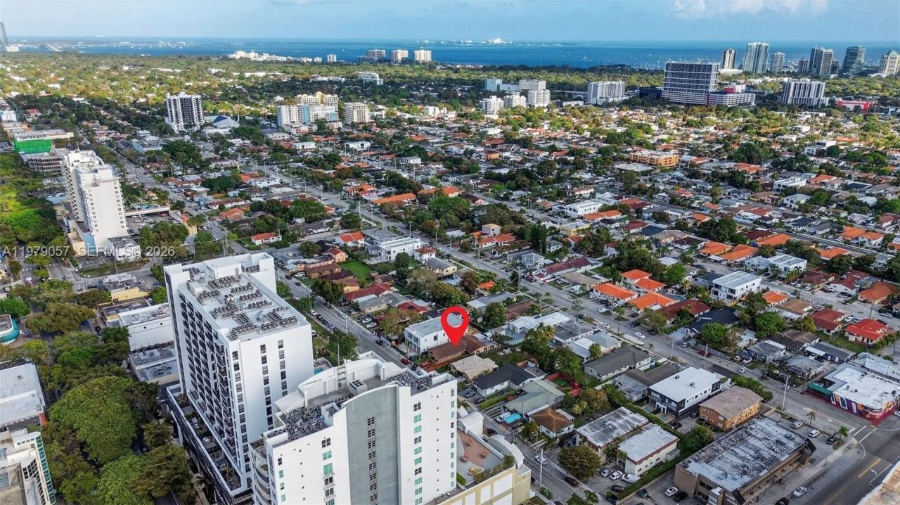 3166 SW 22nd Ter, Miami, FL 33145 Photo