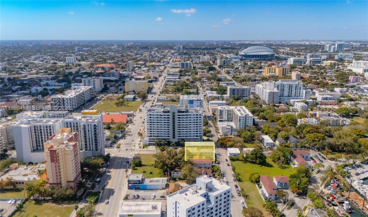 566 NW 1st St , Miami, FL 33128 Photo