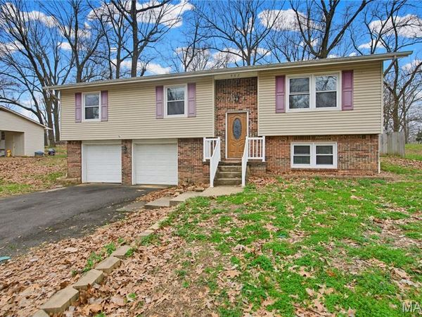 902 Albert Street , Dexter, MO 63841