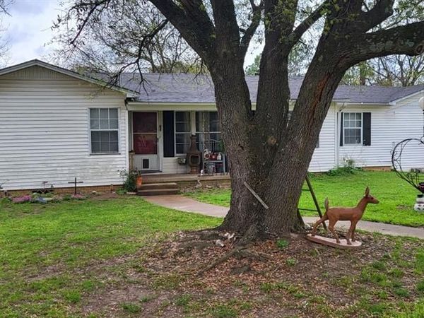 5427 Fm 69, Como, TX 75431