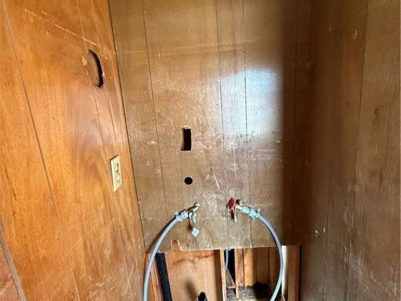 201 Pear Street, Unit 9, Bethesda, OH 43719 Photo 7