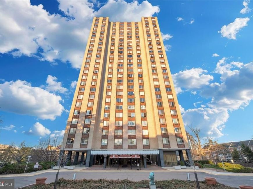 9701 Fields Road, Unit 2206, Gaithersburg, MD 20878 Main Photo