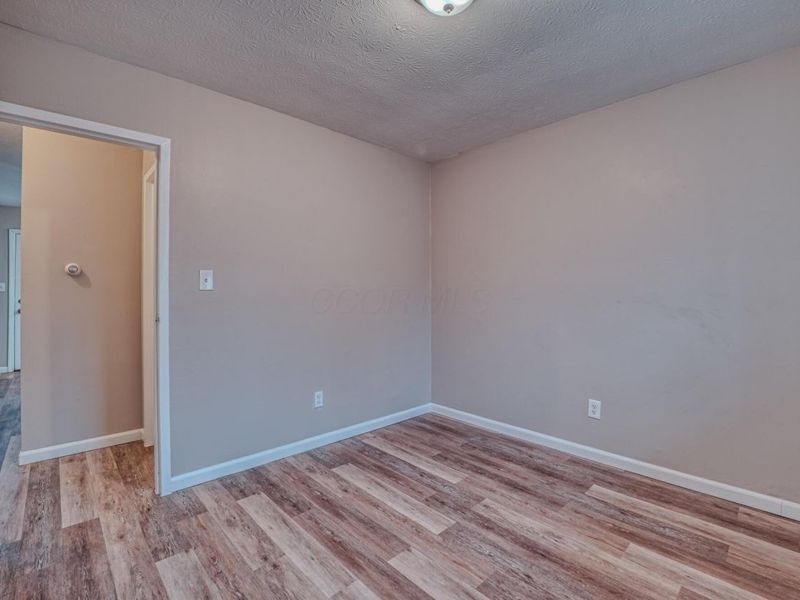 2735 Joyce Avenue , Unit B, Columbus, OH 43211 Photo 10