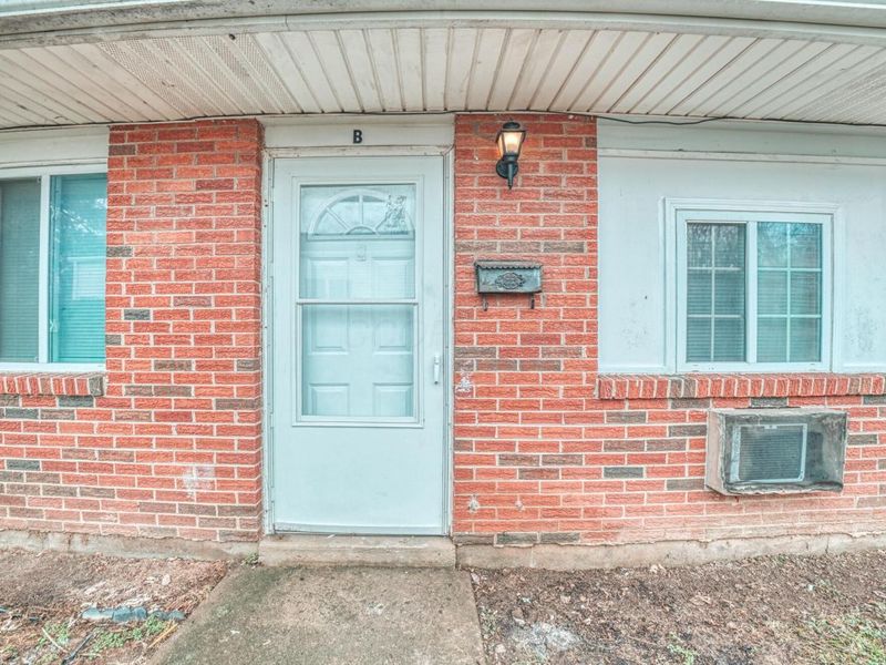 2735 Joyce Avenue , Unit B, Columbus, OH 43211 Photo 15