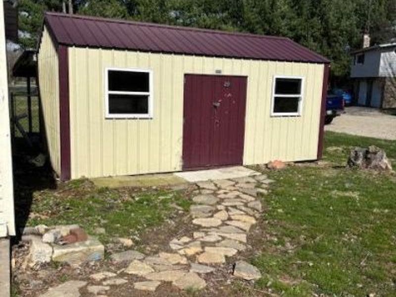 225 Pleasant Lee Drive, Heath, OH 43056 Photo 11