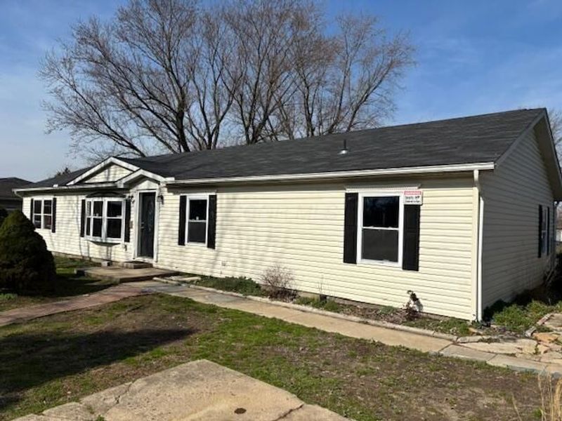 225 Pleasant Lee Drive, Heath, OH 43056 Photo 2