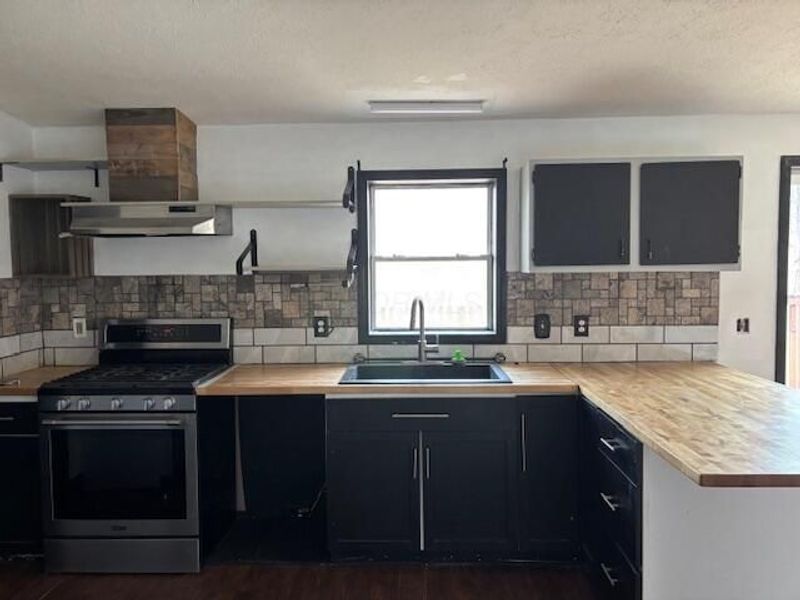 225 Pleasant Lee Drive, Heath, OH 43056 Photo 5