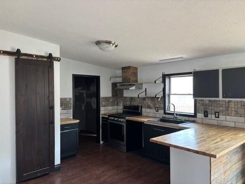 225 Pleasant Lee Drive, Heath, OH 43056 Photo 6