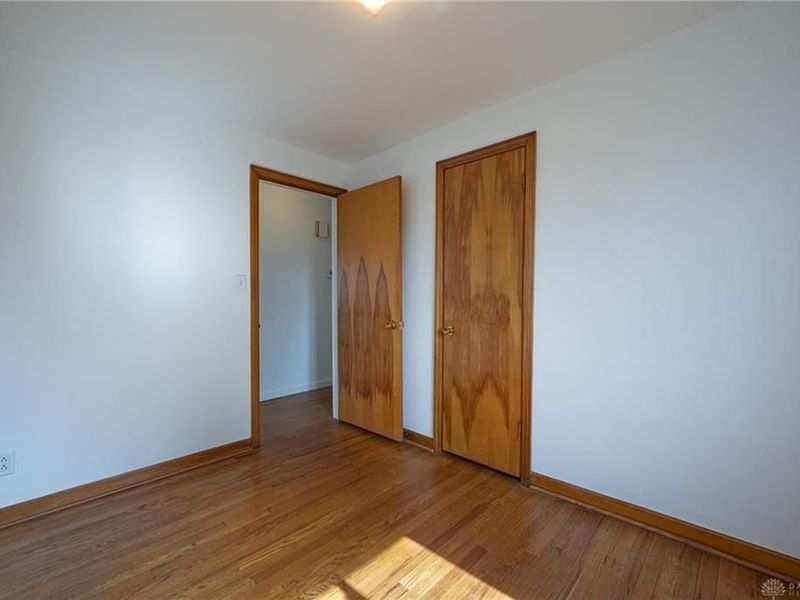 5008 Dinsmore Road, West Carrollton, OH 45449 Photo 11