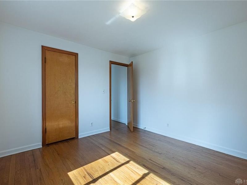 5008 Dinsmore Road, West Carrollton, OH 45449 Photo 14