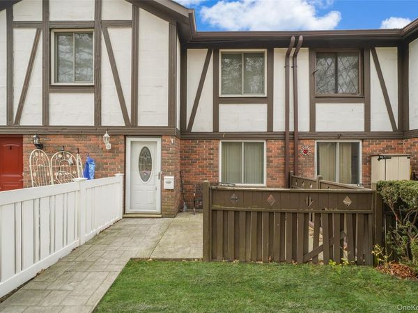 103 Birchwood Road, Medford, NY 11763