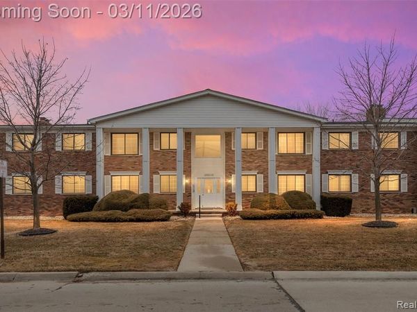 23007 Liberty Street, St. Clair Shores, MI 48080