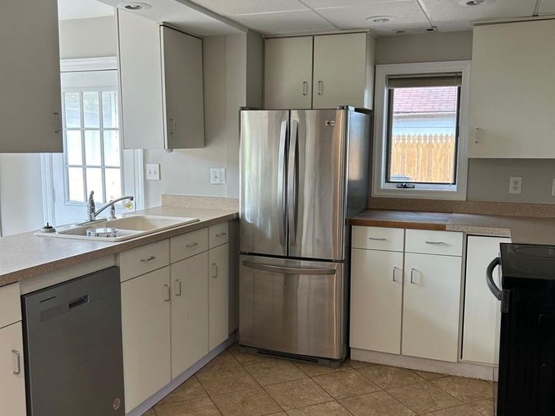 3821 Lefevre Drive, Kettering, OH 45429 Photo 5