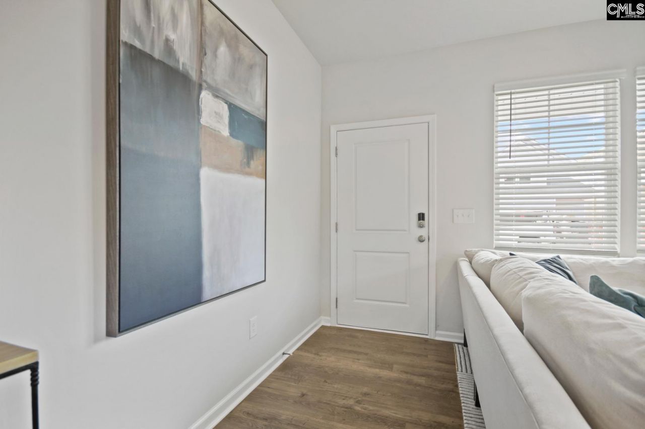 466 Lady Liberty Way Photo 6