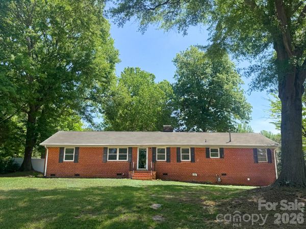 2044 Helen Drive, Gastonia, NC 28054