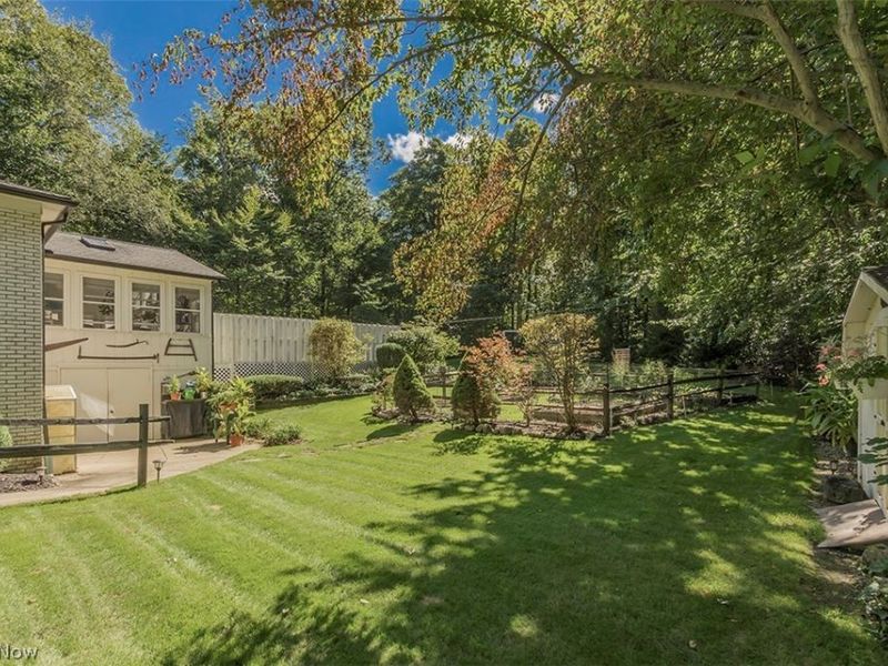 14988 Surrey Downs Drive , Novelty, OH 44072 Photo 36