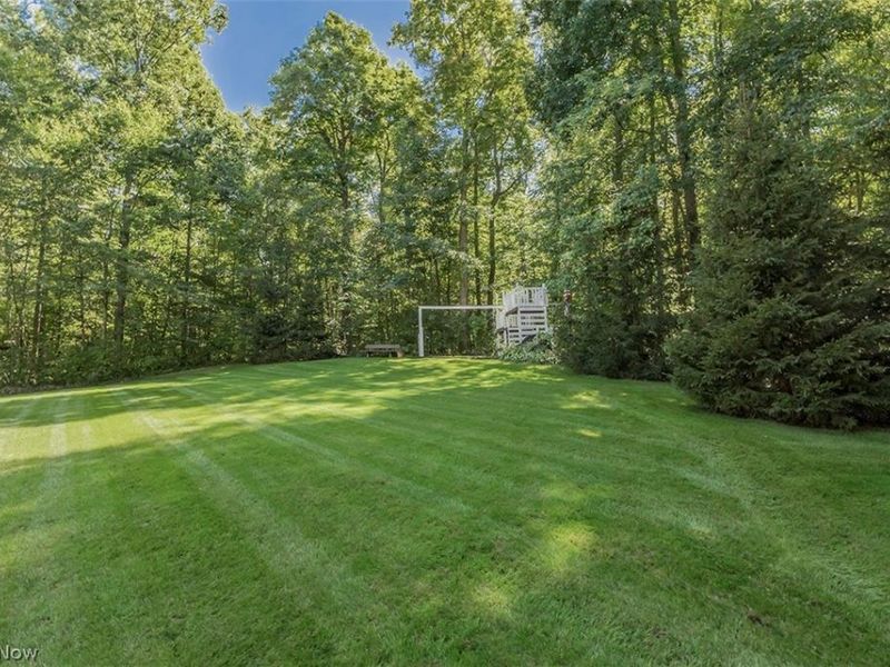 14988 Surrey Downs Drive , Novelty, OH 44072 Photo 37