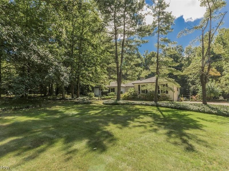 14988 Surrey Downs Drive , Novelty, OH 44072 Photo 45