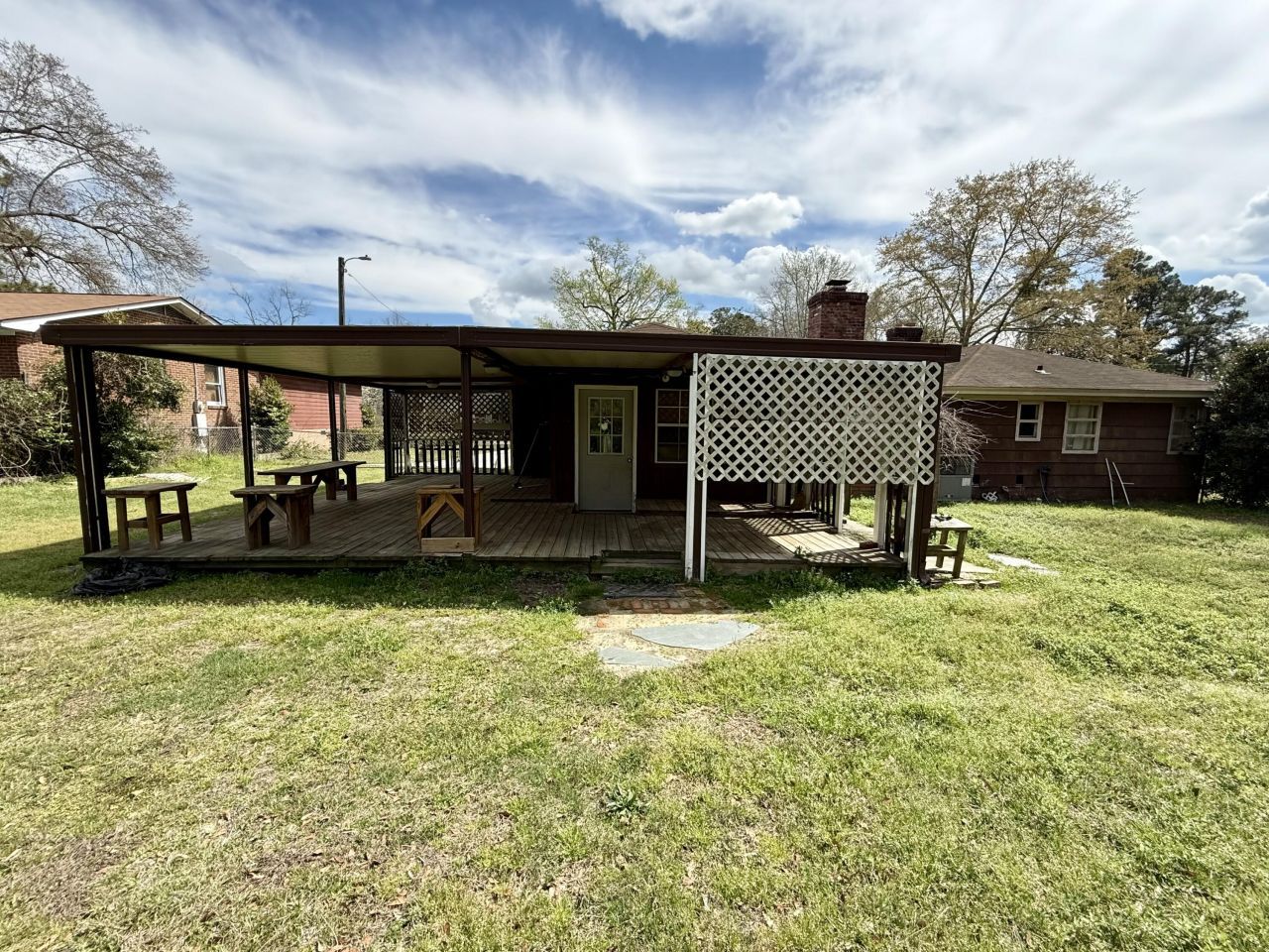 1183 Sawyer Street Photo 4