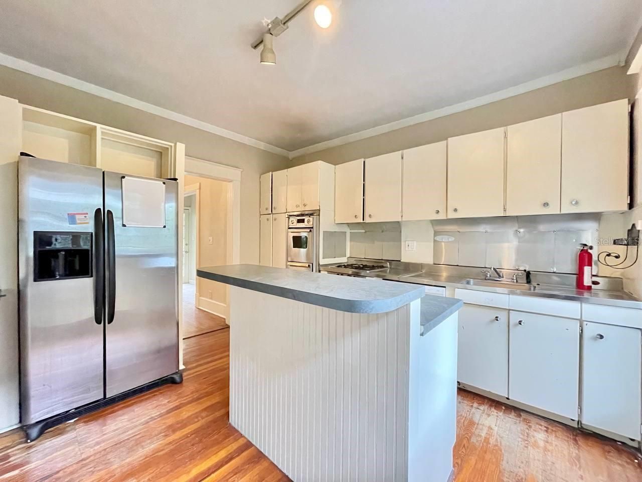 557 6th Avenue N, Saint Petersburg, FL 33701 Photo