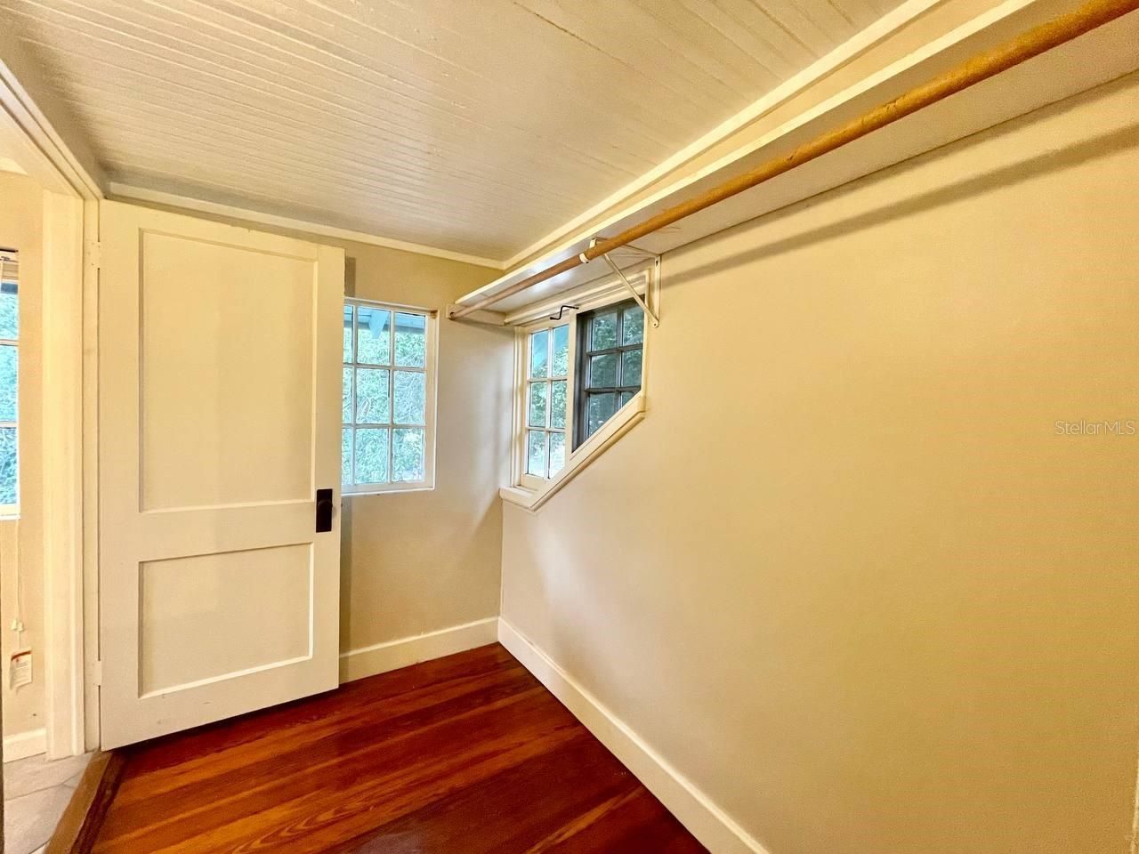 557 6th Avenue N, Saint Petersburg, FL 33701 Photo