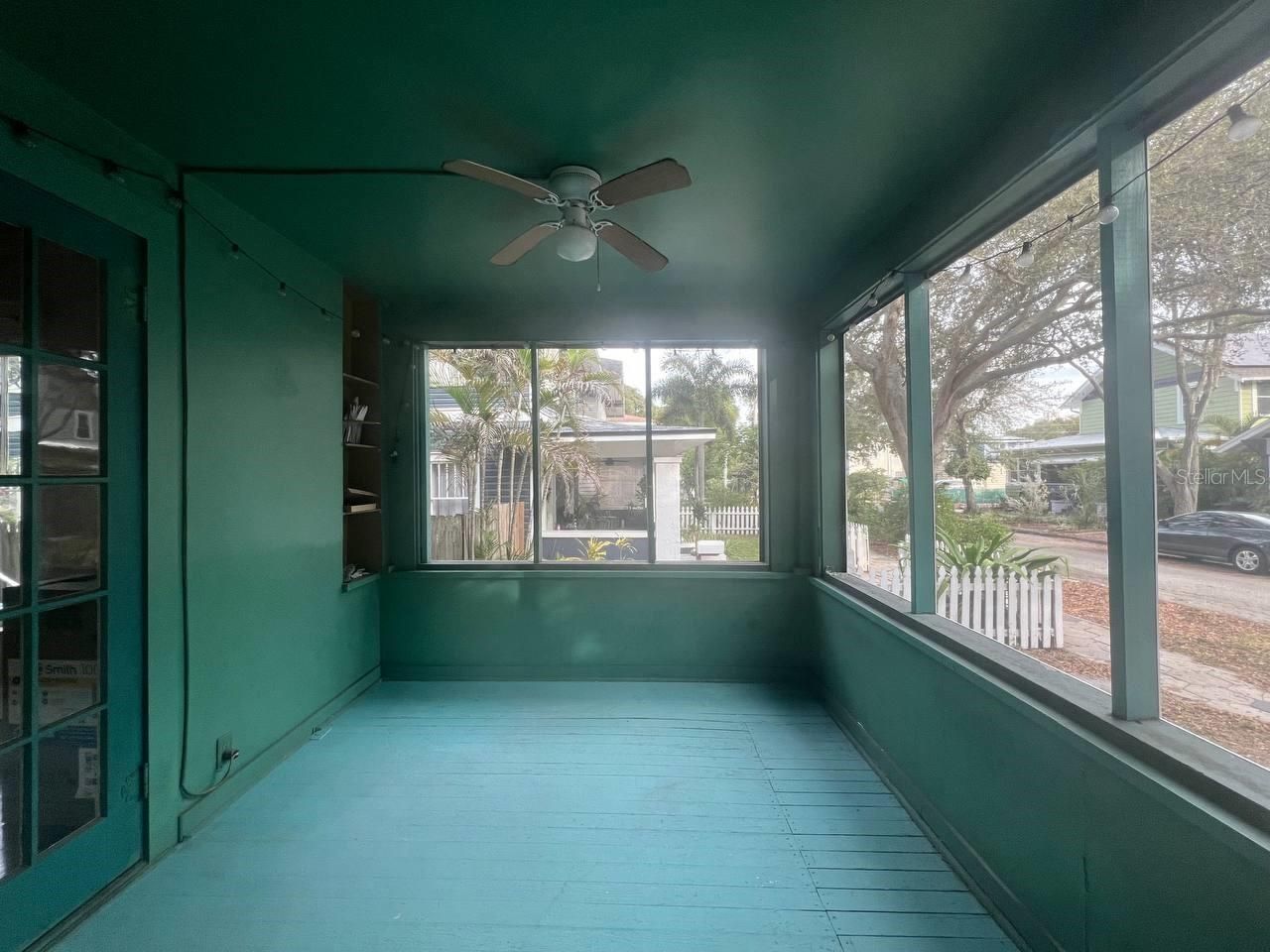 557 6th Avenue N, Saint Petersburg, FL 33701 Photo