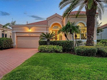 3511 FAIR OAKS COURT, LONGBOAT KEY, FL 34228