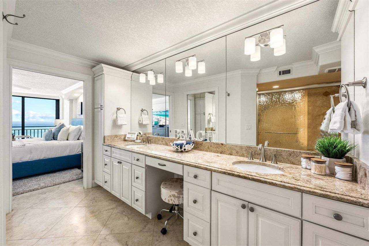 20 Whispering Sands Drive, Unit 1102, Sarasota, FL 34242 Photo