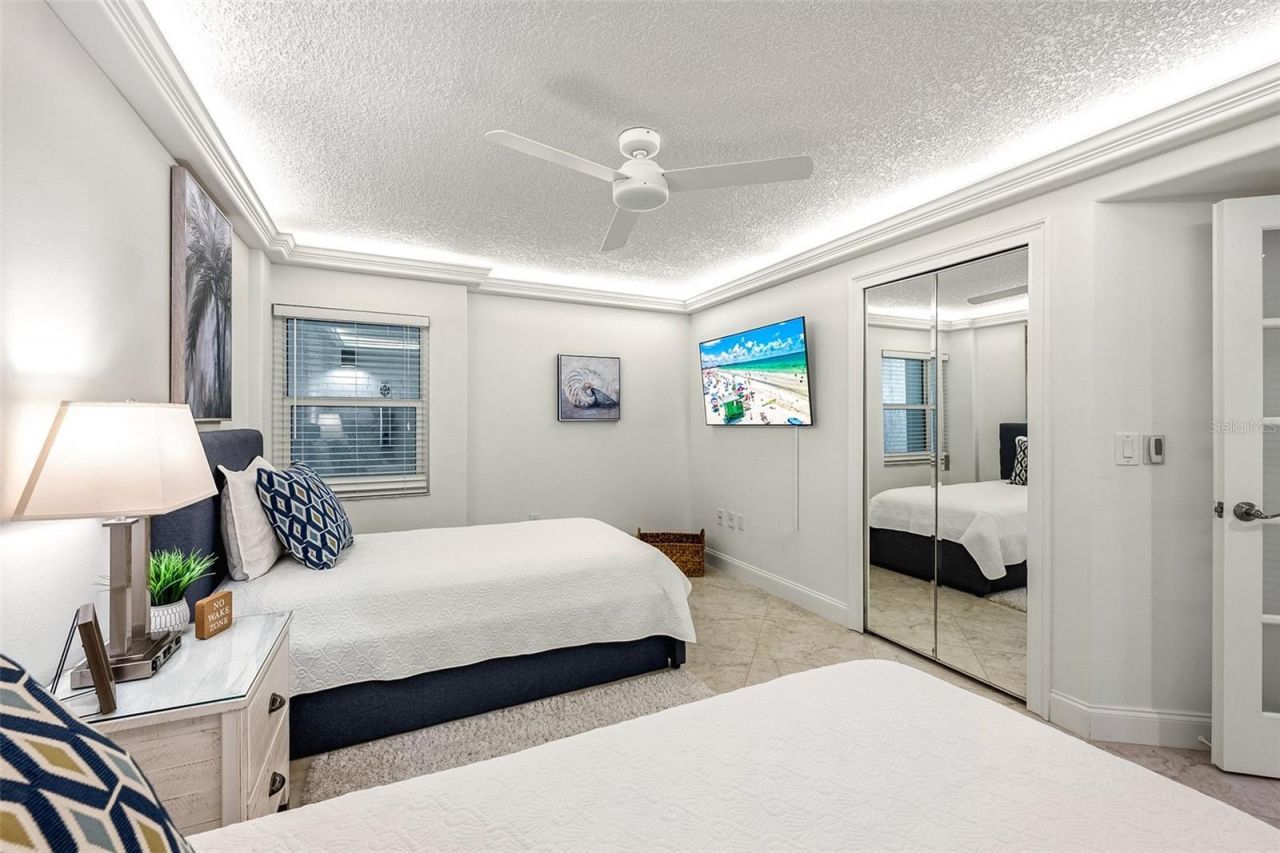 20 Whispering Sands Drive, Unit 1102, Sarasota, FL 34242 Photo