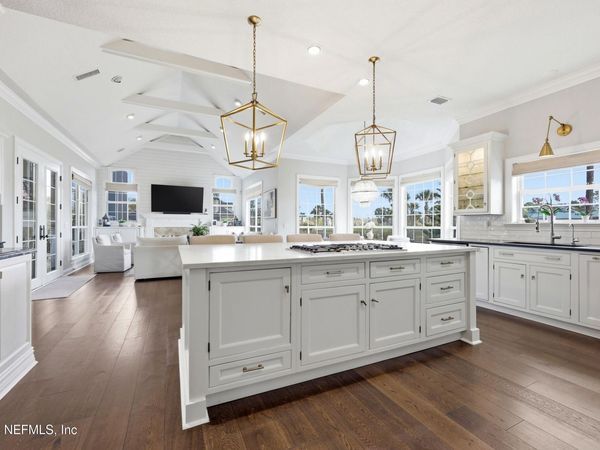 128 CARRIAGE LAMP Way, Ponte Vedra Beach, FL 32082