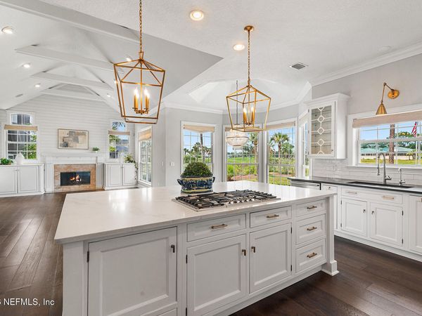 128 CARRIAGE LAMP Way, Ponte Vedra Beach, FL 32082