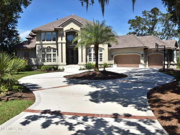 128 CARRIAGE LAMP Way, Ponte Vedra Beach, FL 32082