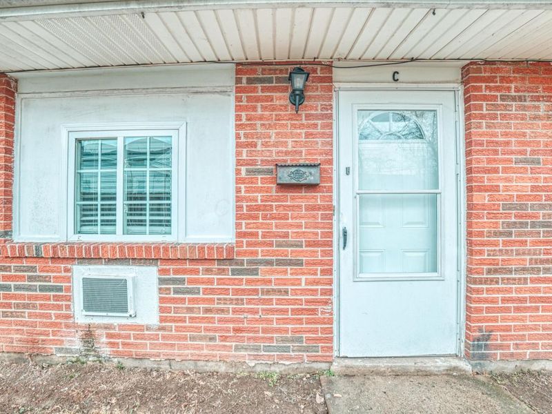 2735 Joyce Avenue , Unit C, Columbus, OH 43211 Photo 16