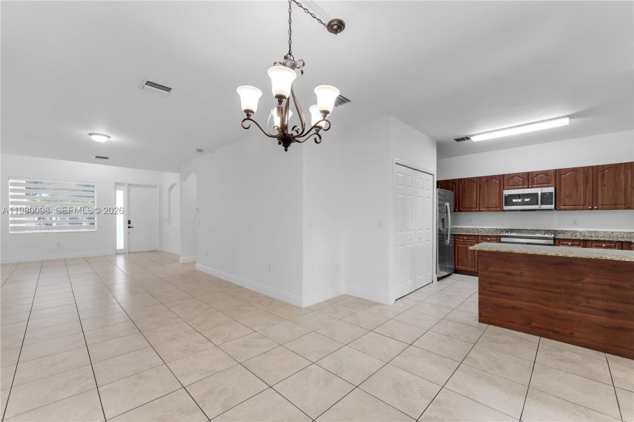 997 NE 16th Ave , Homestead, FL 33033 Photo