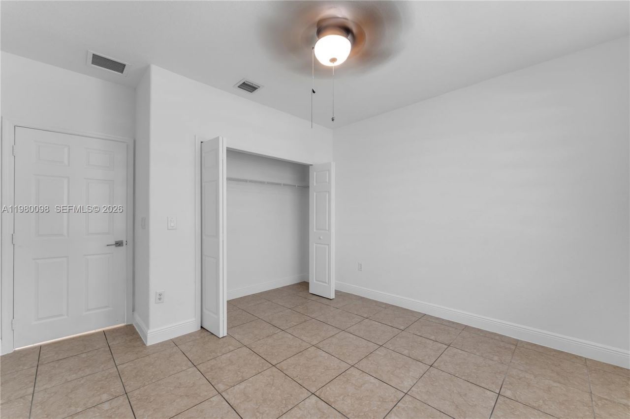 997 NE 16th Ave , Homestead, FL 33033 Photo