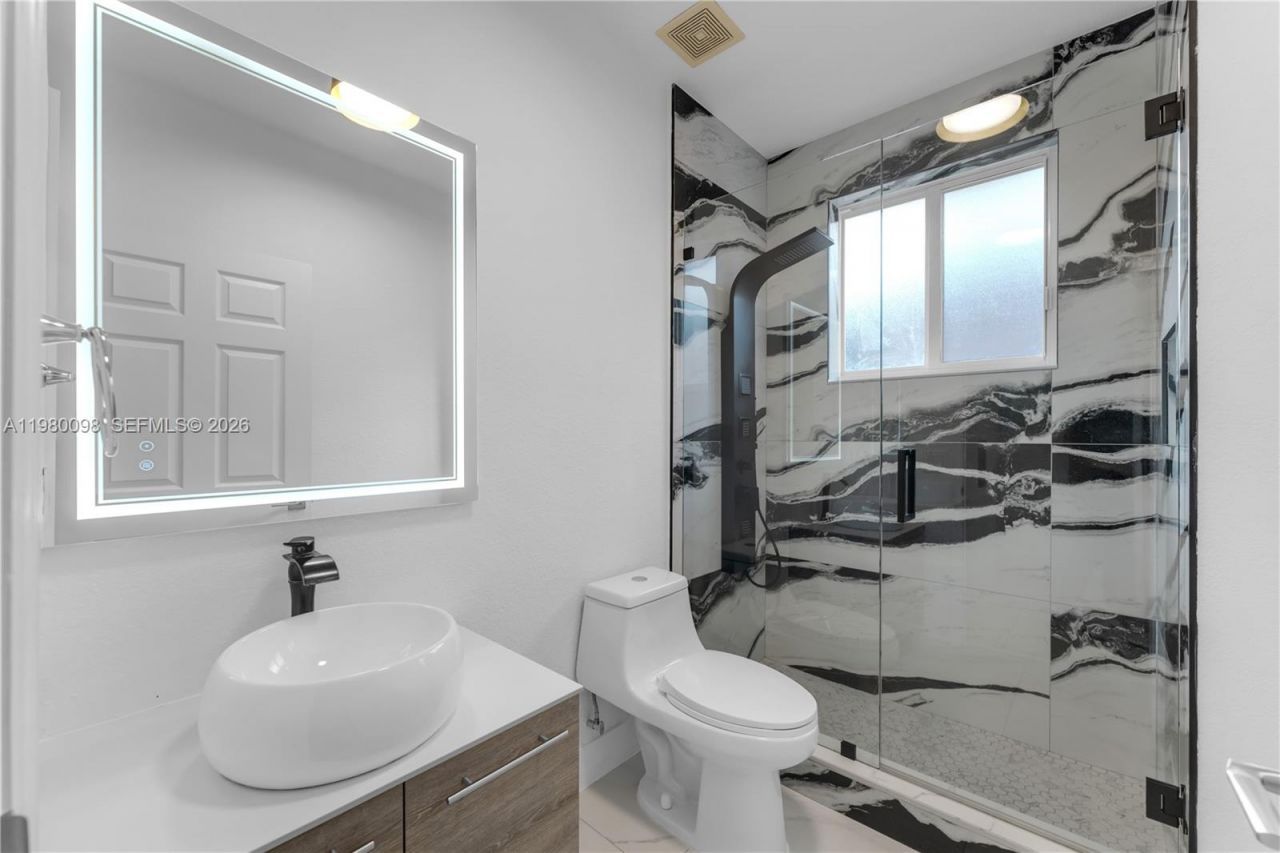 997 NE 16th Ave , Homestead, FL 33033 Photo