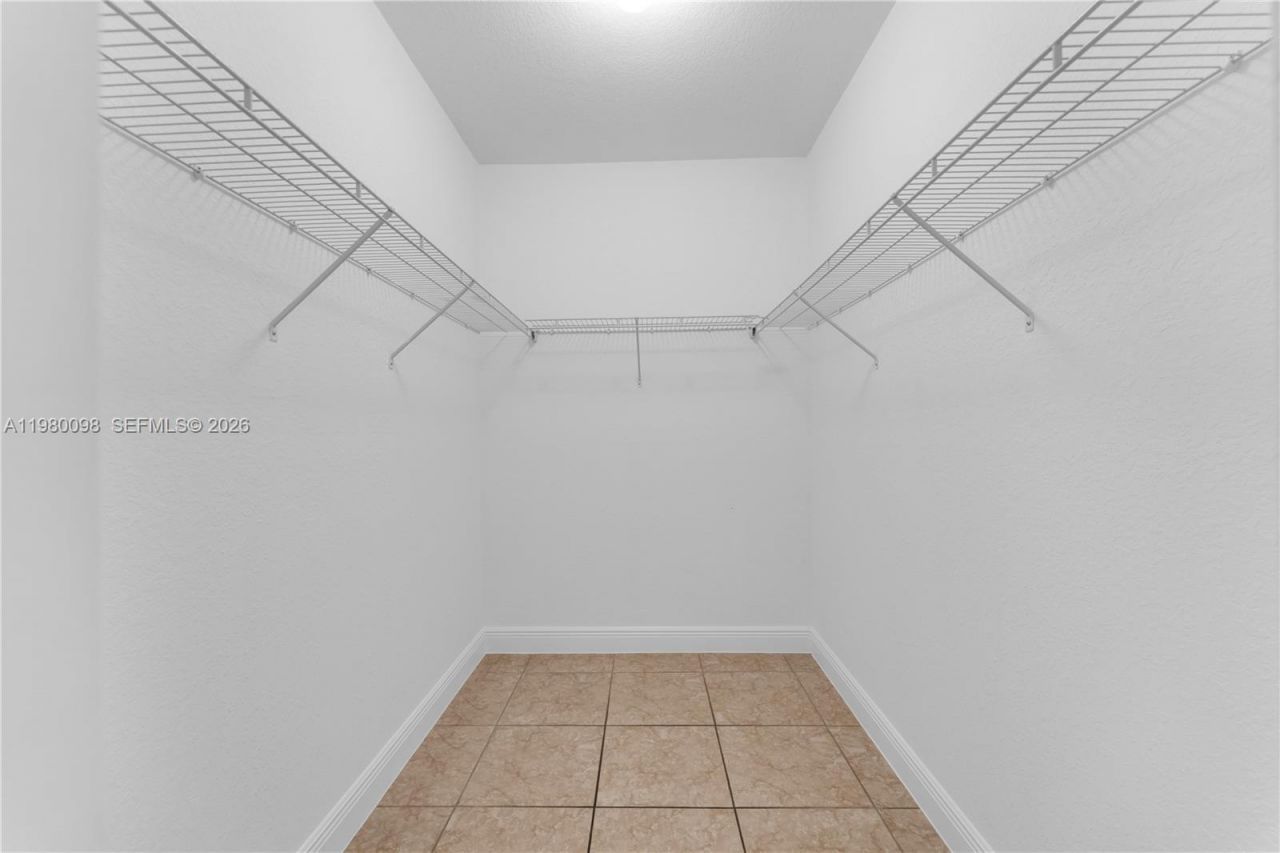 997 NE 16th Ave , Homestead, FL 33033 Photo