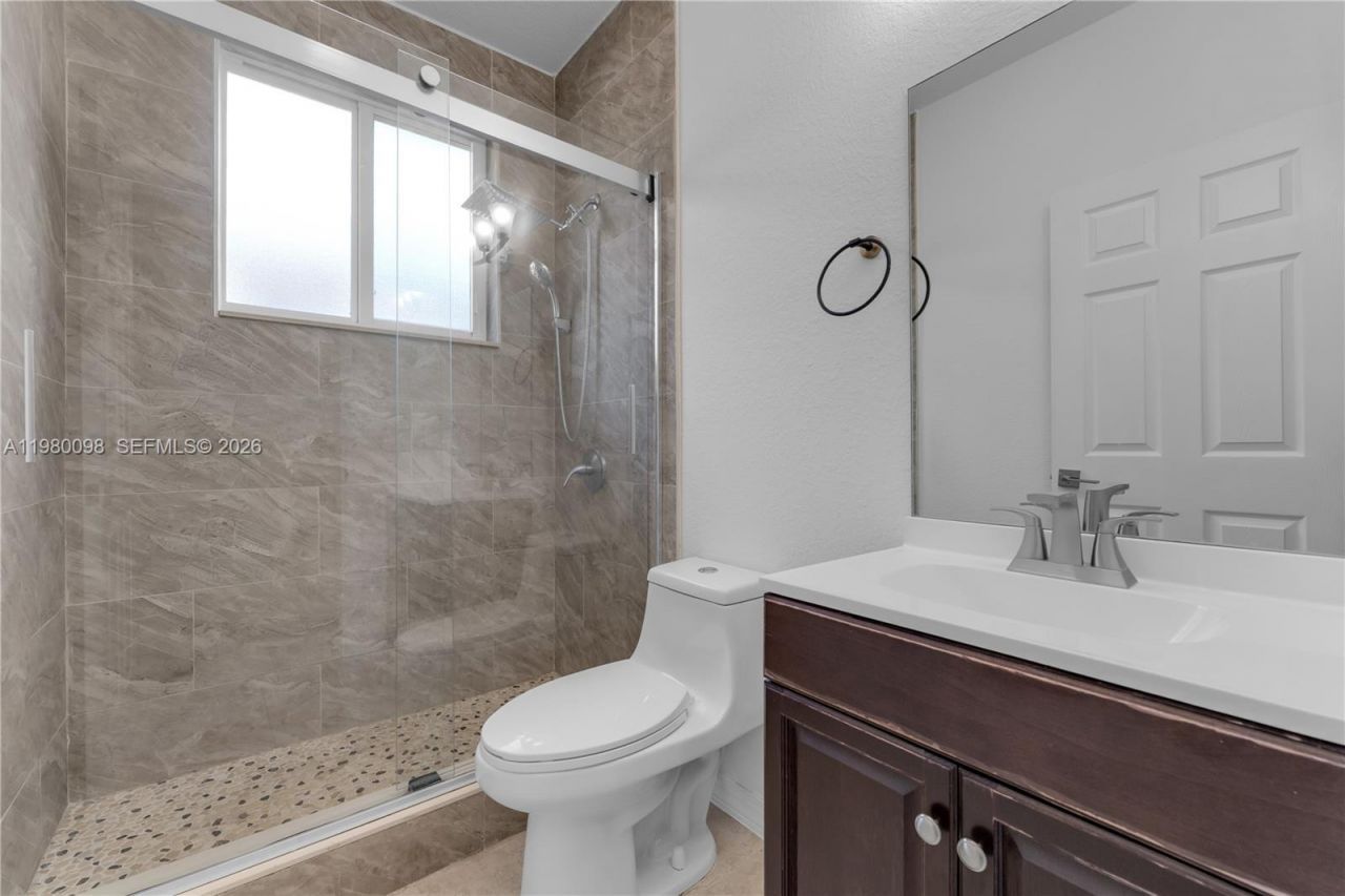 997 NE 16th Ave , Homestead, FL 33033 Photo