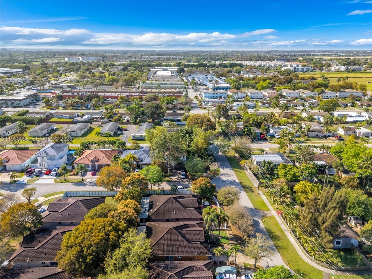 997 NE 16th Ave , Homestead, FL 33033 Photo